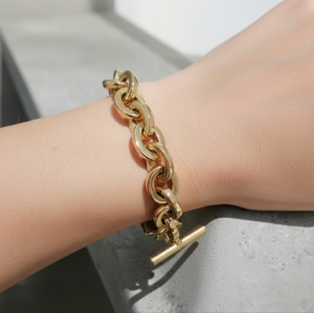 Gold link and Brown leather bracelet
